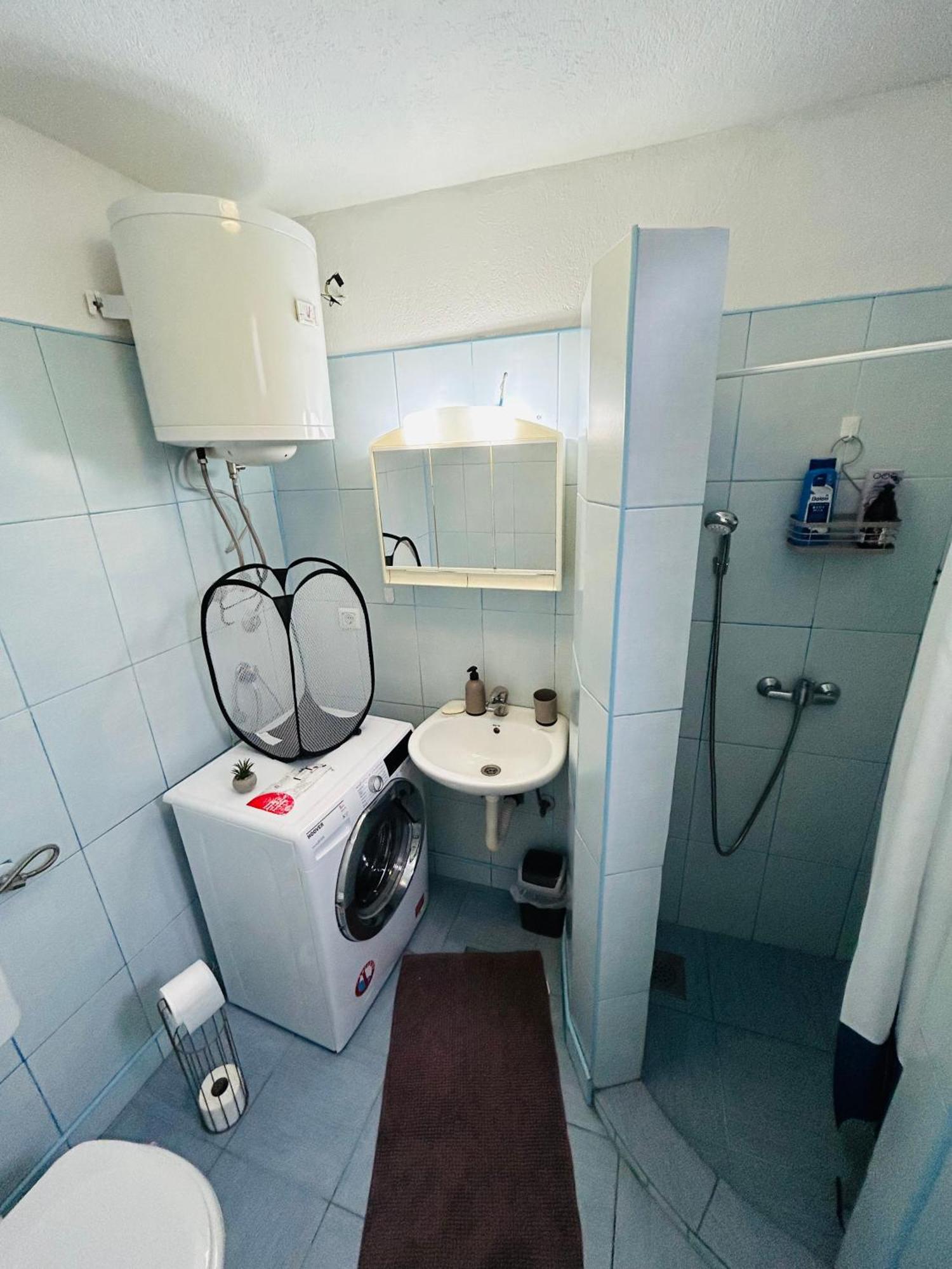 Apartmani Star Tuzla Bagian luar foto