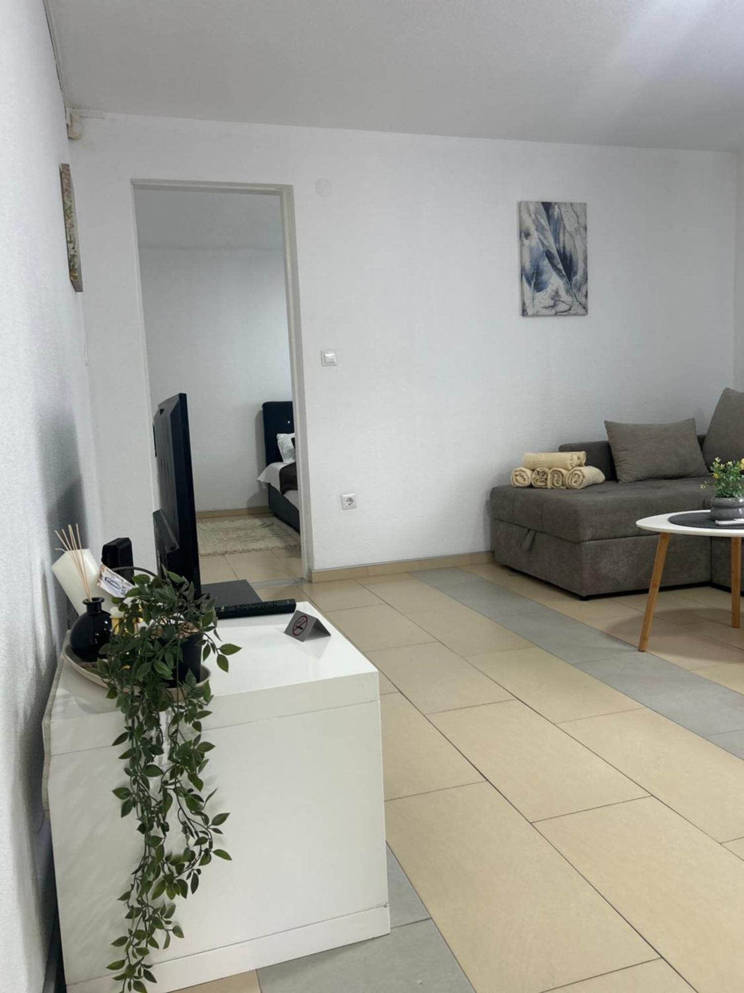 Apartmani Star Tuzla Bagian luar foto